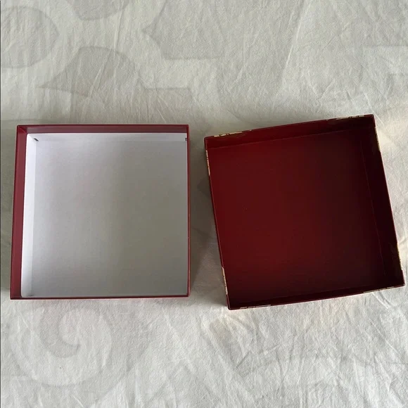 Dolce & Gabbana Gift Red Box - Picture 8 of 8